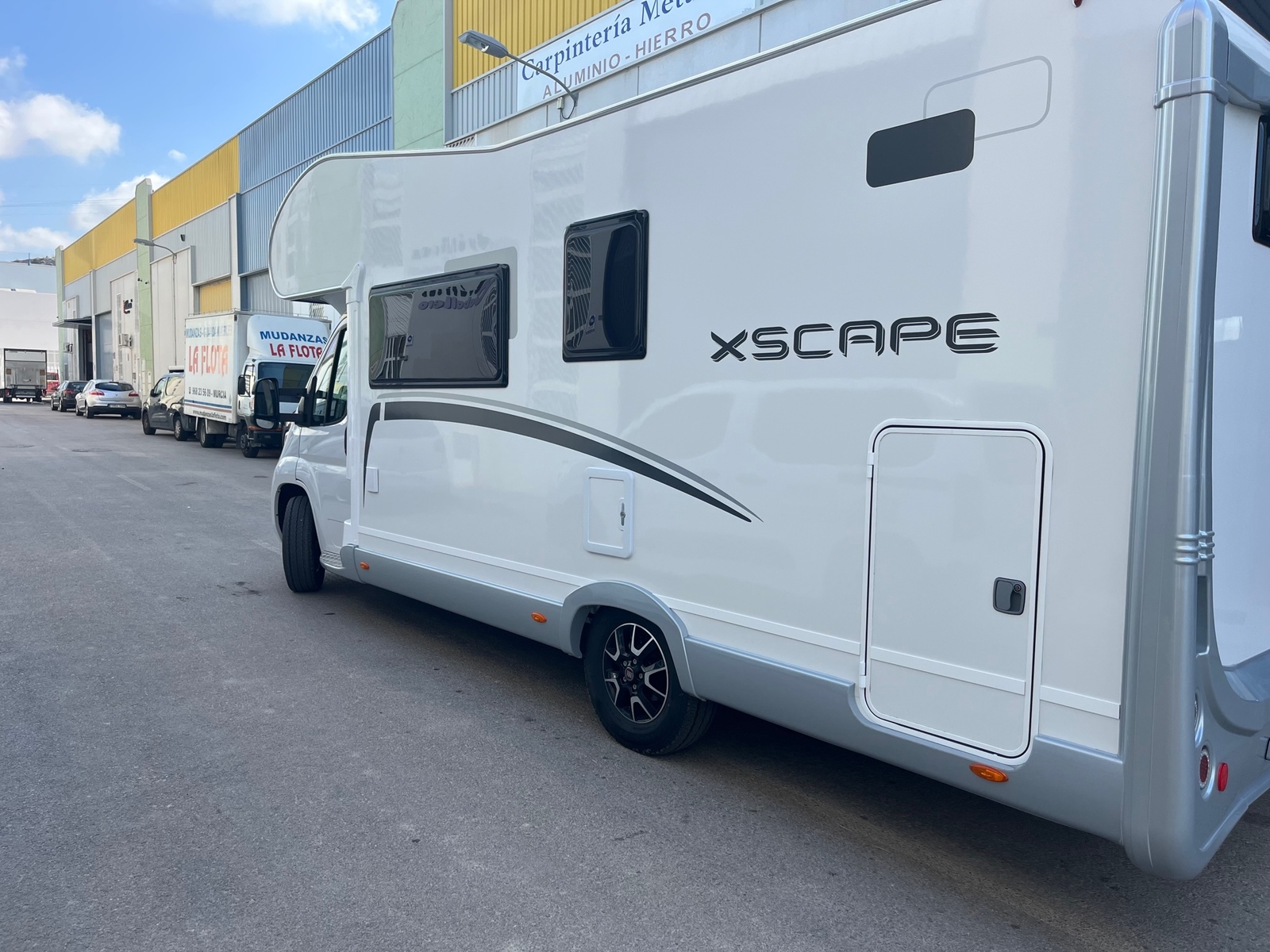 ACROSS XSCAPE 690 CDA 